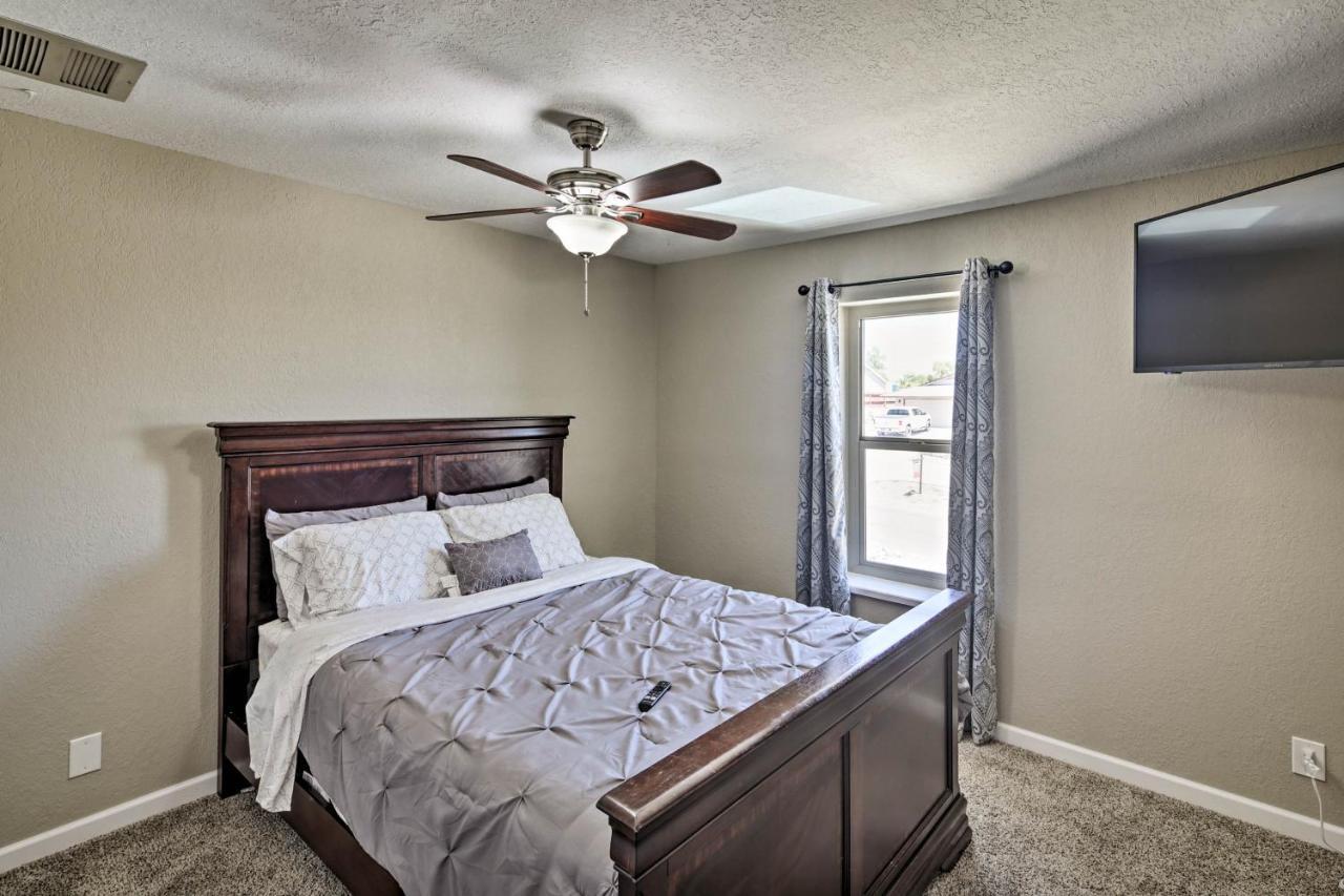 Lake Havasu Home With Pool And Mtn Views, Near Marina Lake Havasu City Buitenkant foto